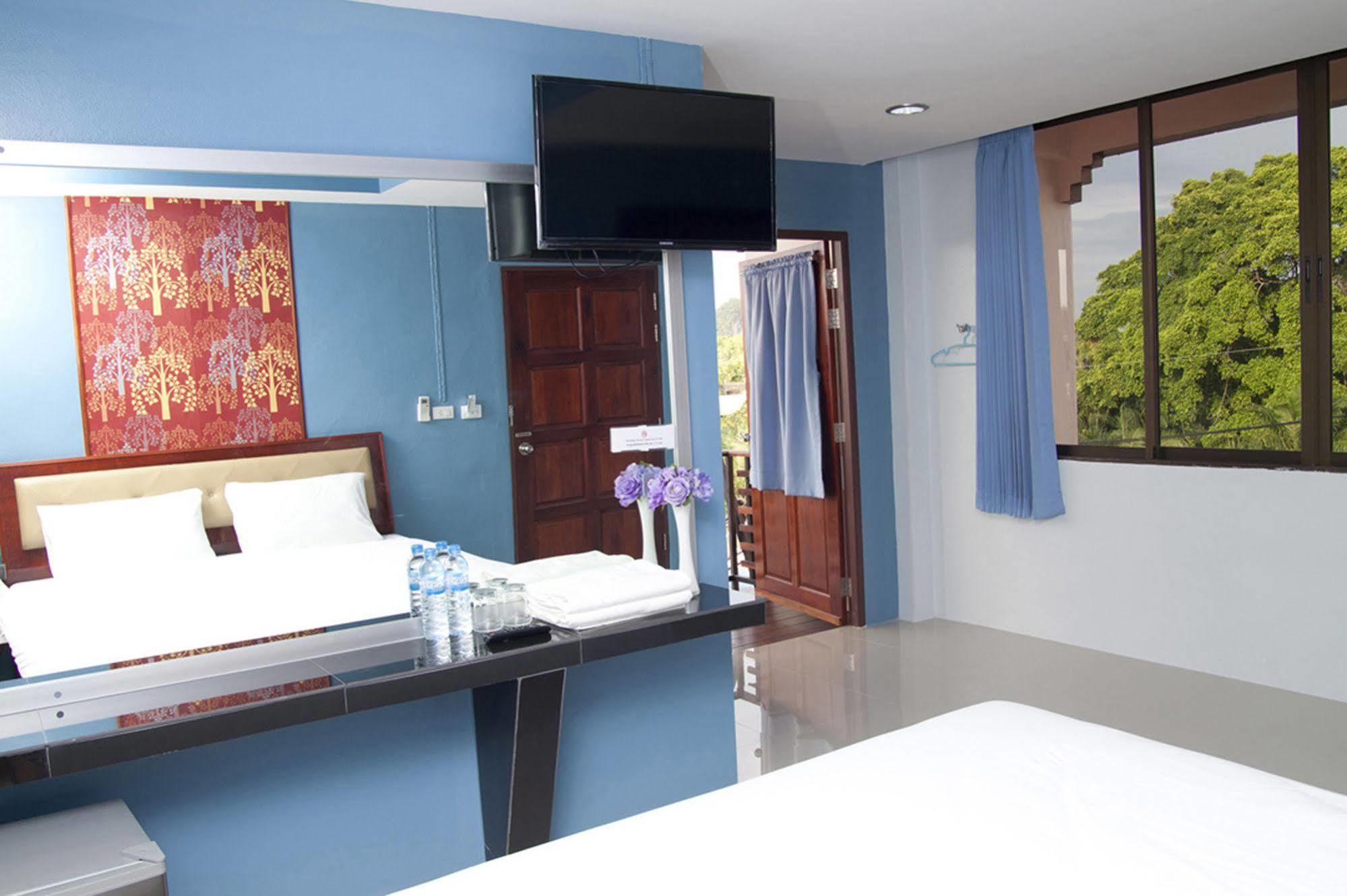 Krabi Orchid Hometel Extérieur photo